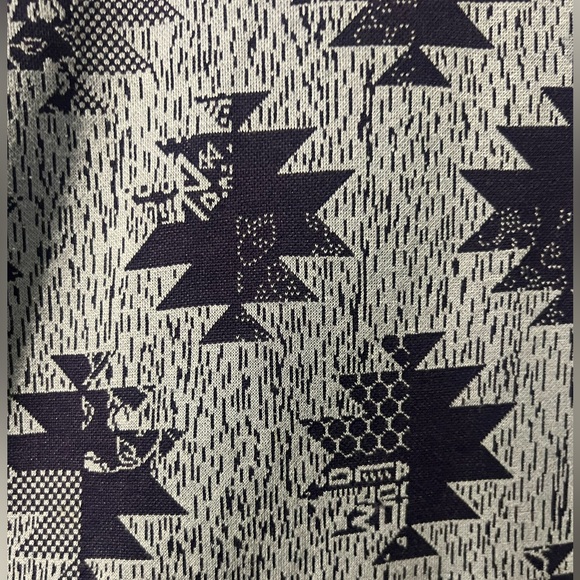 Lularoe short sleeve blue T-shirt high-low size 2XL - Picture 4 of 8